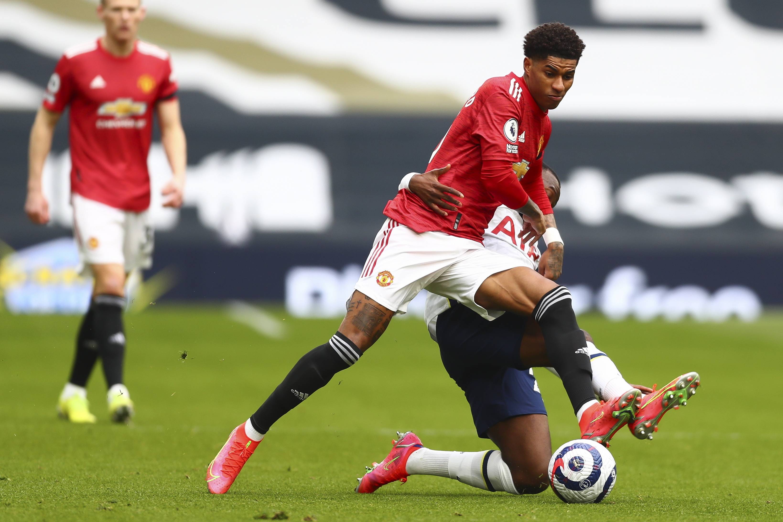 不難看出 不難看出